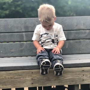 Meet your Posher, Ethan